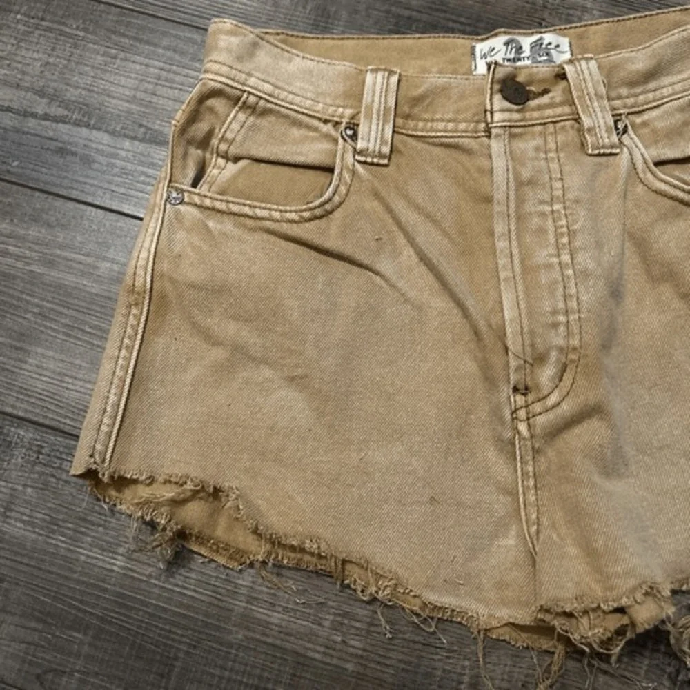 We the Free Womens Brown Booty Shorts Size 26 Raw Hem Cotton 1